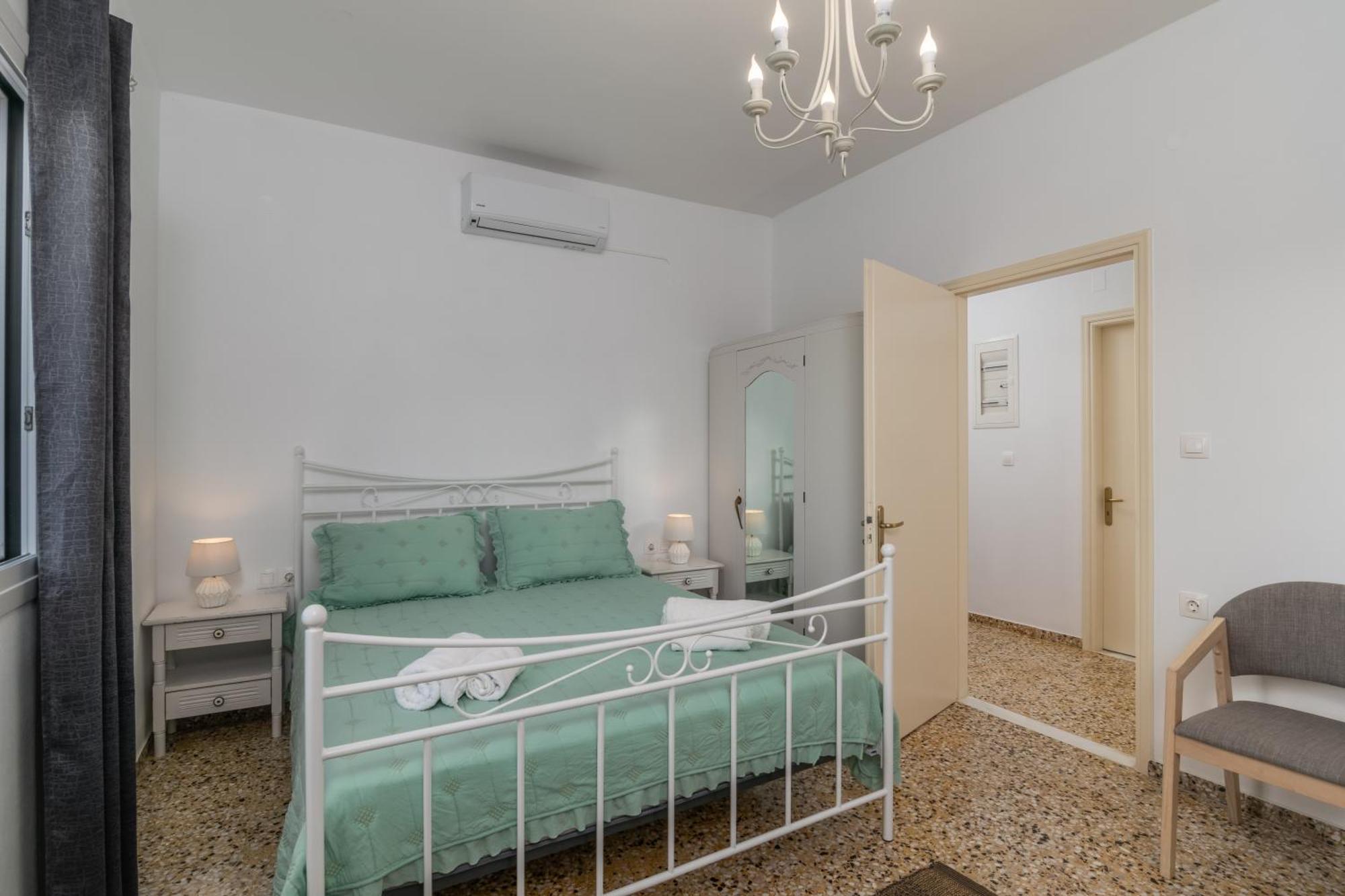 Tranquille House Villa Provatas Exterior photo
